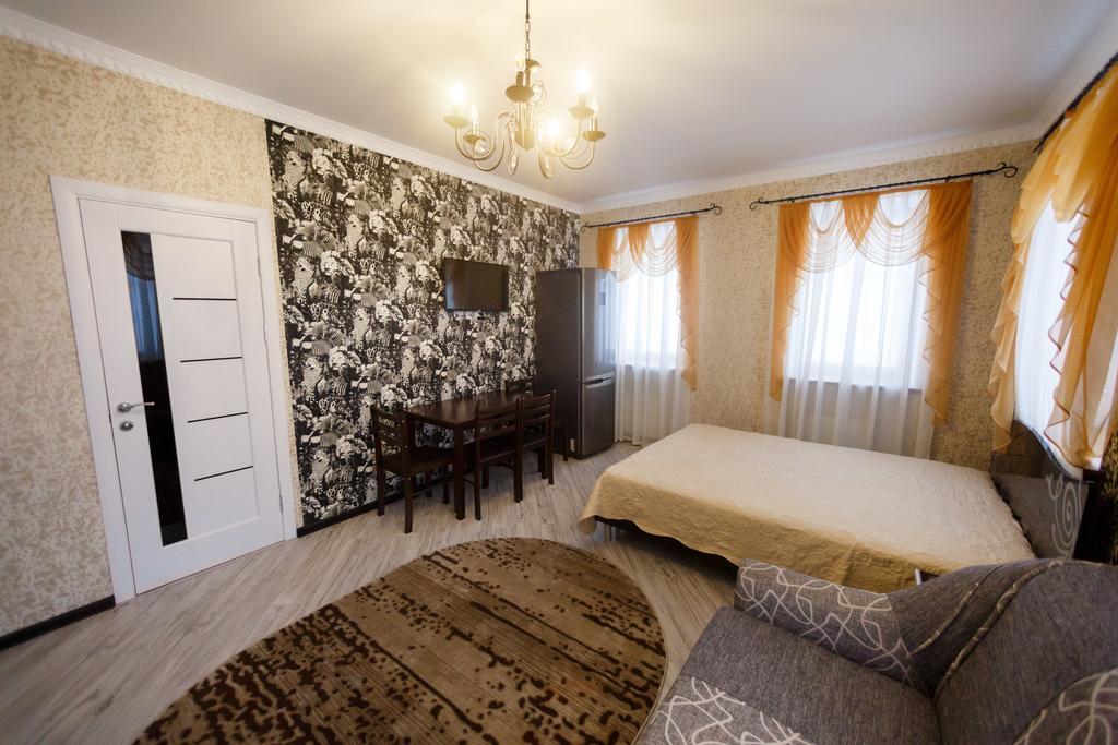 Apartments U Ratushi Kamianets-Podilskyi Exterior foto